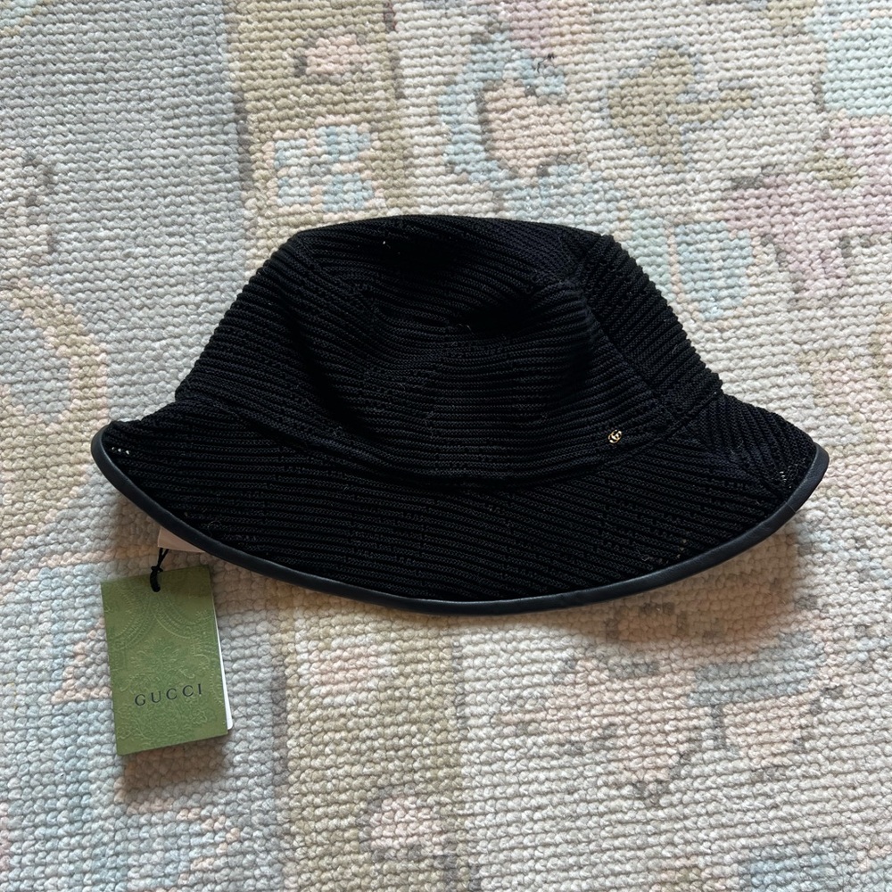 NWT Gucci GG Bucket Hat with Bob Malibu Crochet Canle in Black with Leather Trim - Picture 2 of 7
